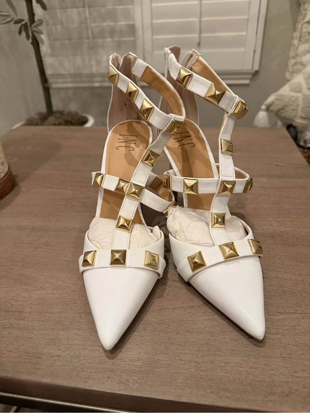 NEW INC White T-Strap Pointed High Heel with Gold Studs 10M